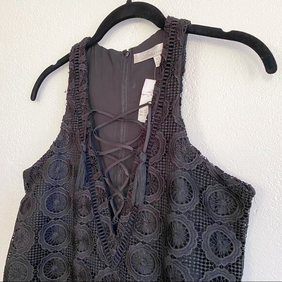 Lovers + Friends Escape Crochet Knit Dress NWT Size XS - Picture 5 of 15